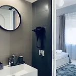 Ungheria Ottantaquattro 4* Палермо