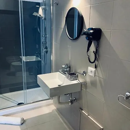 Ungheria Ottantaquattro Bed & Breakfast Palermo